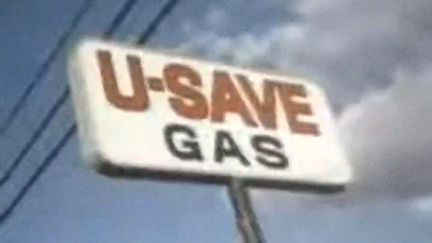 Backdrop for The Lawnmower Man